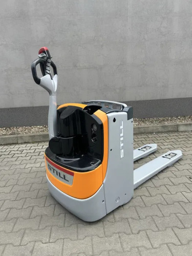 Wózek paletowy STILL EXU-18
