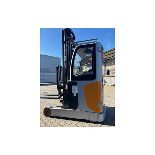 Wózek wysokiego składowania Reach Truck STILL FM-X17