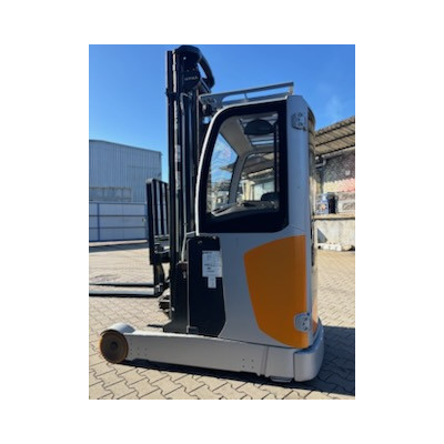 Wózek wysokiego składowania Reach Truck STILL FM-X17