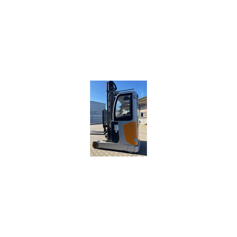 Wózek wysokiego składowania Reach Truck STILL FM-X17