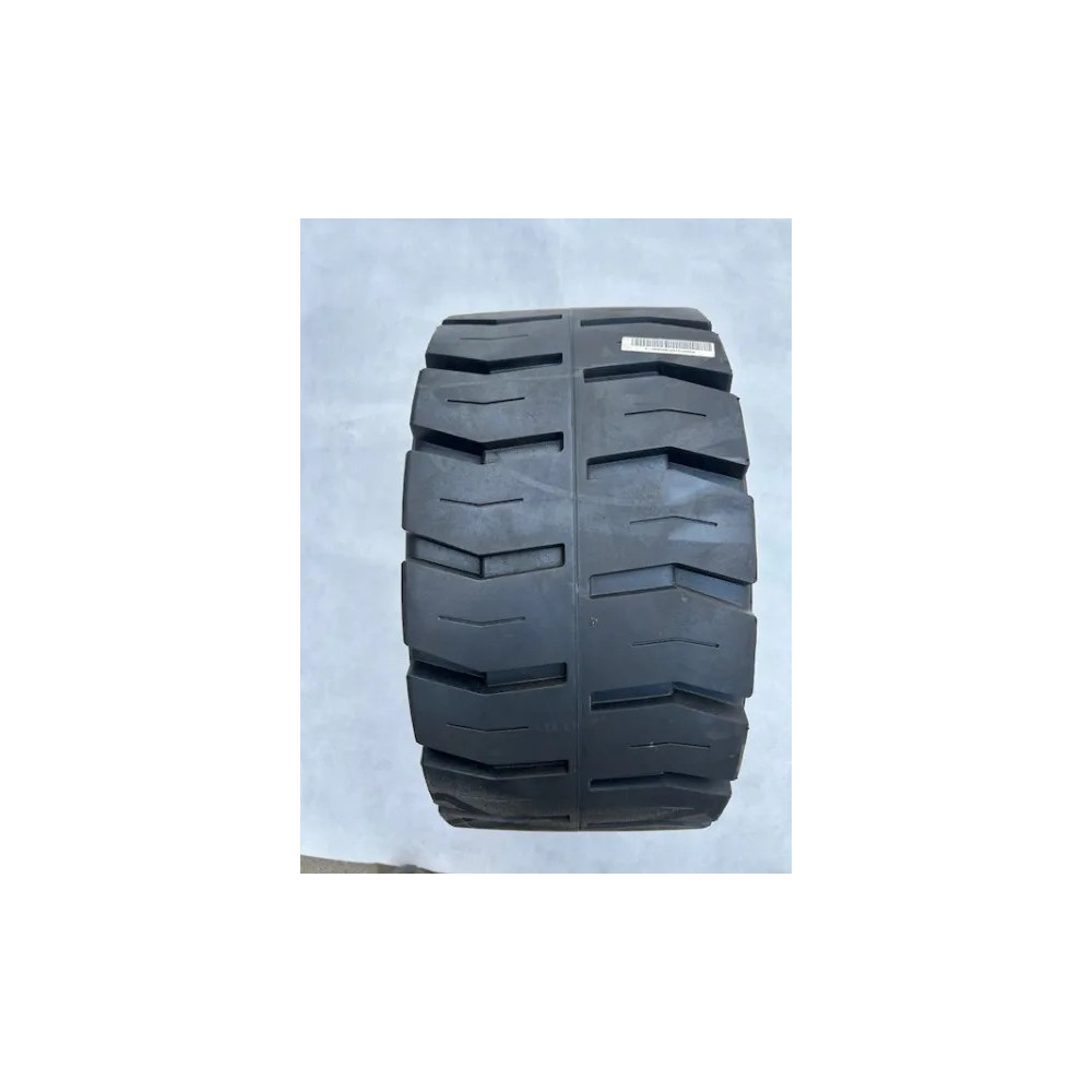 Opona -opaska gumowa do wózków widłowych 16 1/4 x 5 x 11 1/4