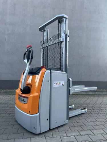 Wózek paletowy z masztem STILL EXV 14, paleciak