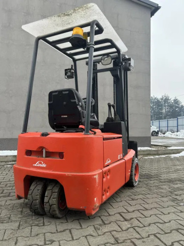 Wózek widłowy LINDE E15, elektryczny , 2006 r