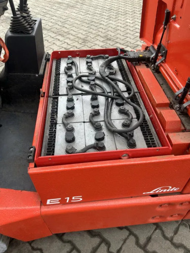 Wózek widłowy LINDE E15, elektryczny , 2006 r