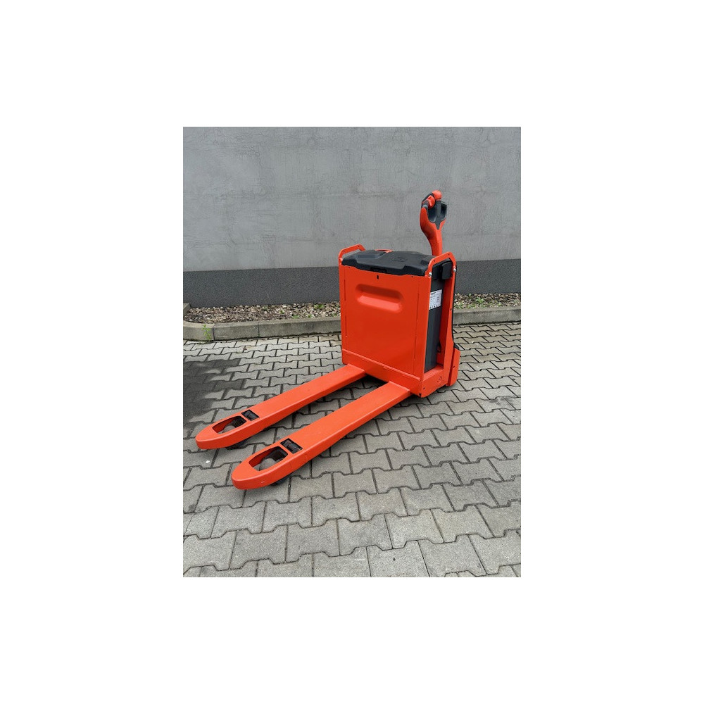 Wózek paletowy Linde T16